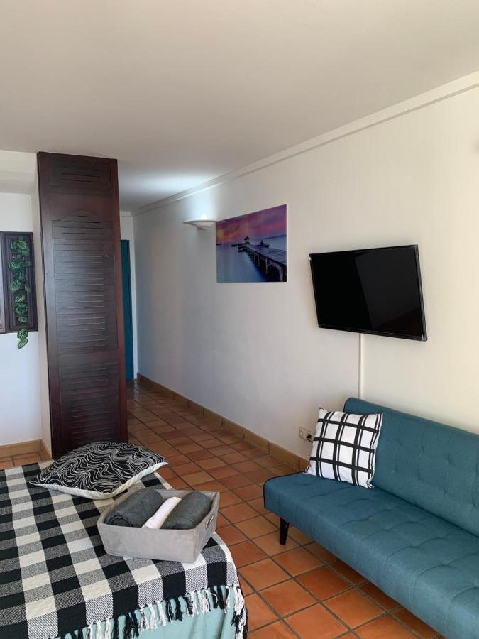La Fraiche Rose Apartment La Trinite Bagian luar foto