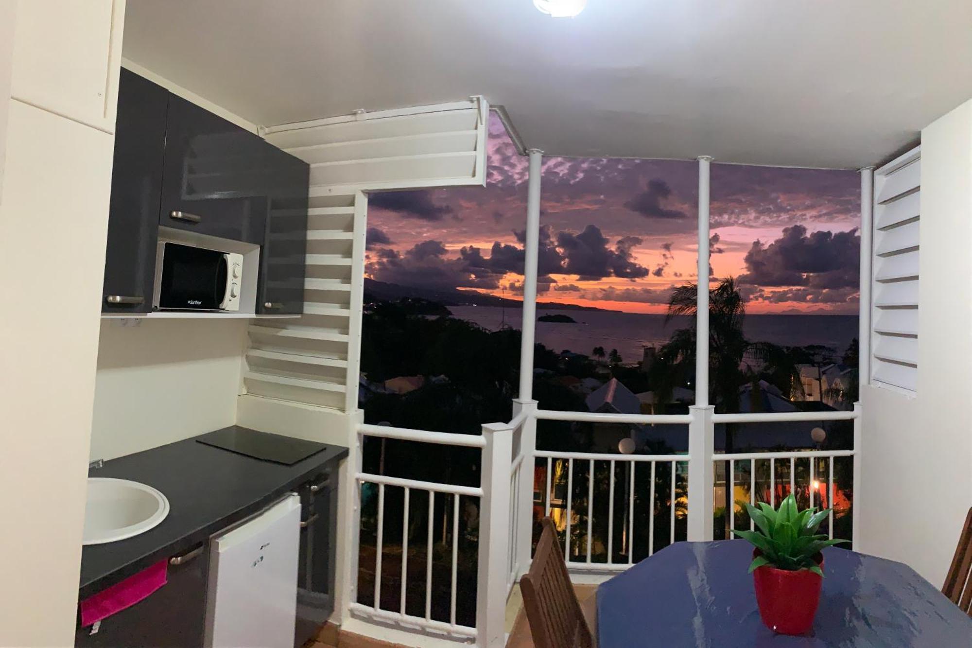 La Fraiche Rose Apartment La Trinite Bagian luar foto